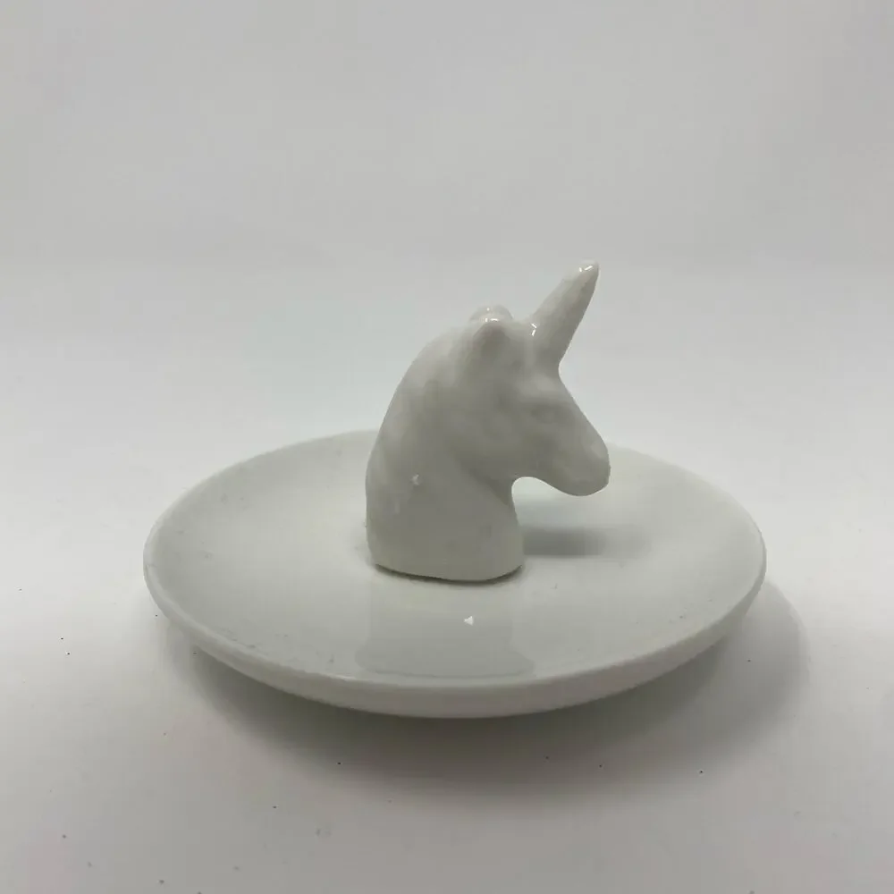 Unicorn white ceramic ring dish